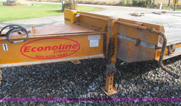 image for item L1813 2012 Econoline CP3030DA equipment trailer