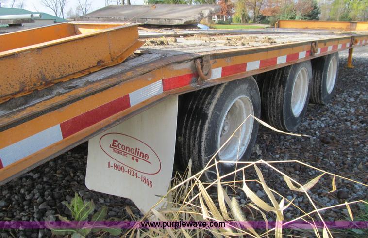 image for item L1813 2012 Econoline CP3030DA equipment trailer