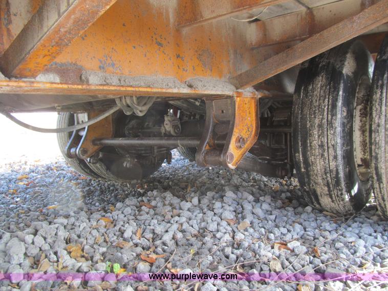 image for item L1813 2012 Econoline CP3030DA equipment trailer