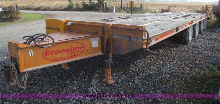 image for item L1813 2012 Econoline CP3030DA equipment trailer