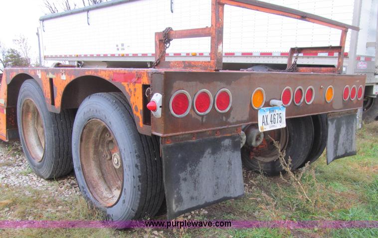 image for item L1814 1991 Load King PHD70/90-2SP equipment trailer