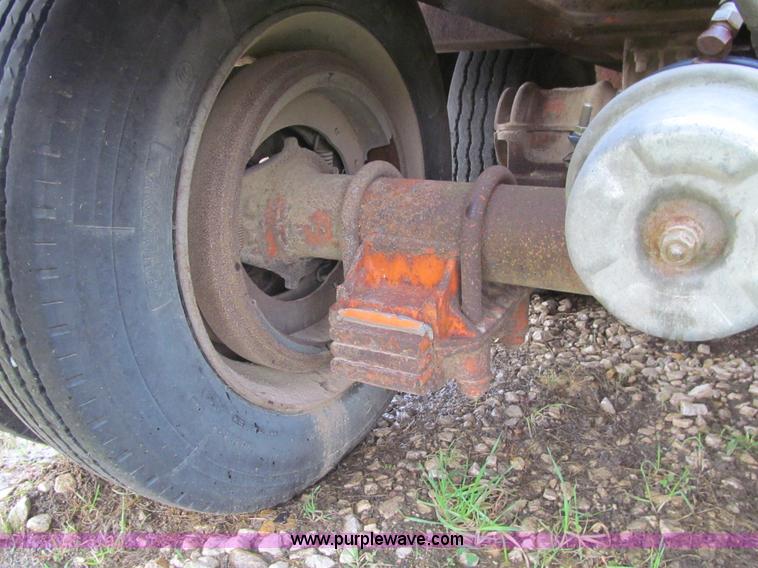 image for item L1814 1991 Load King PHD70/90-2SP equipment trailer