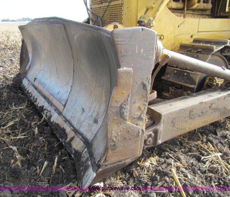 image for item L1817 1972 Caterpillar D8H dozer