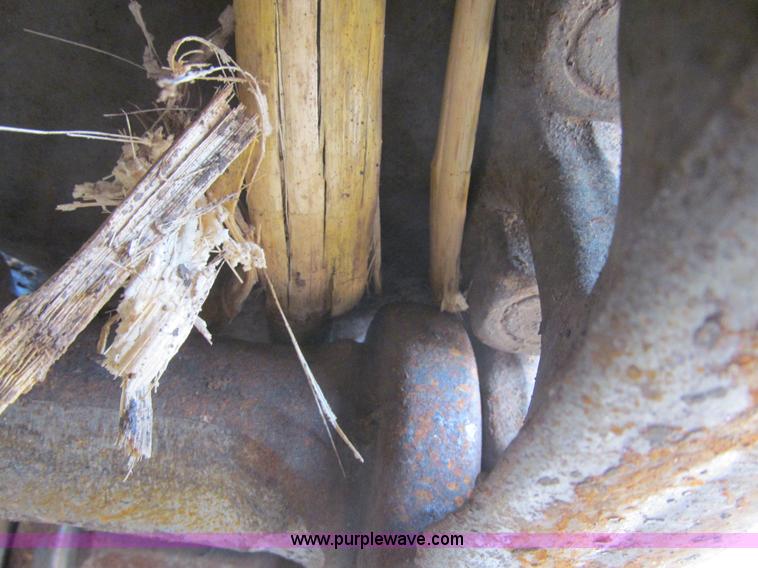 image for item L1817 1972 Caterpillar D8H dozer