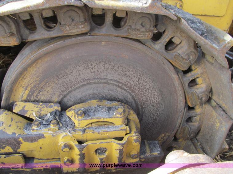 image for item L1817 1972 Caterpillar D8H dozer