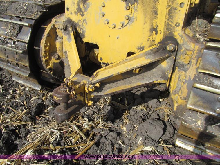 image for item L1817 1972 Caterpillar D8H dozer