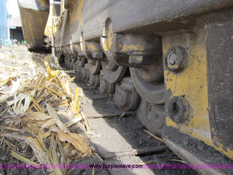 image for item L1817 1972 Caterpillar D8H dozer