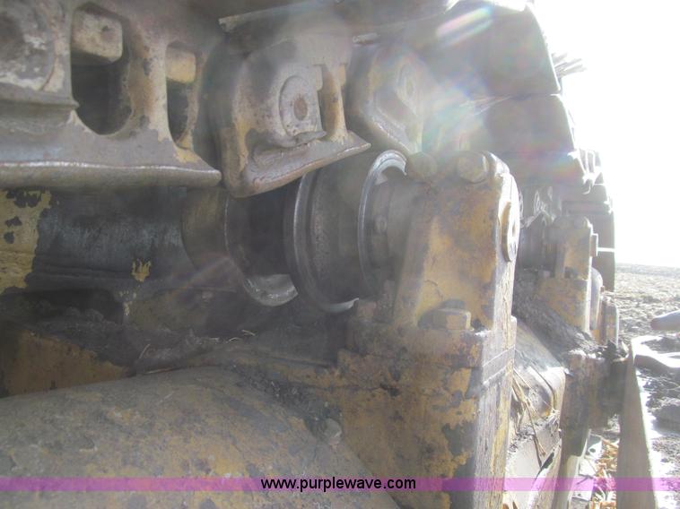 image for item L1817 1972 Caterpillar D8H dozer