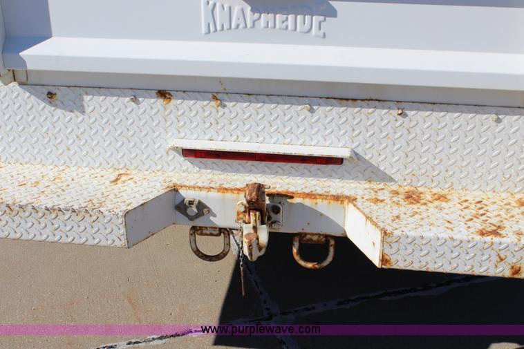 image for item L2386 2007 Chevrolet Silverado 3500HD utility truck