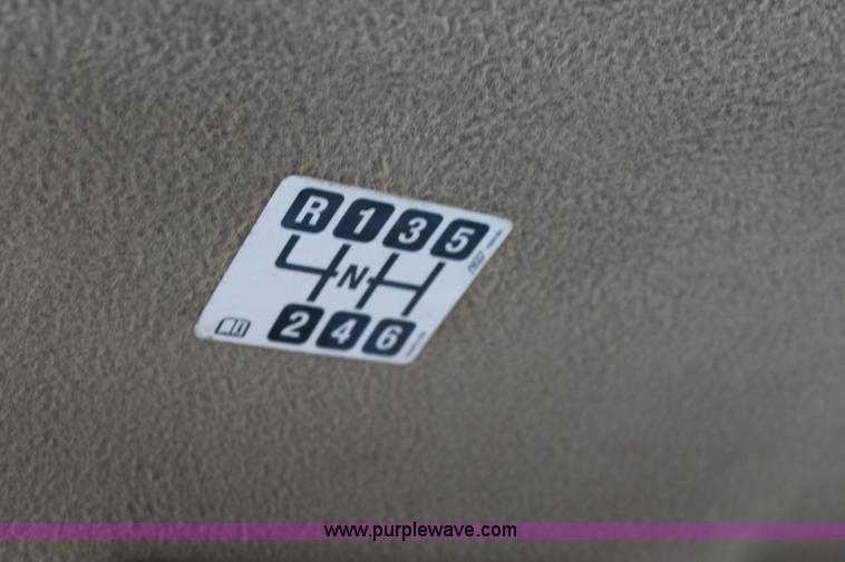 image for item L2429 2003 Chevrolet C7500 dump truck