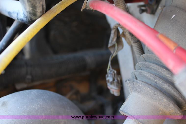 image for item L2429 2003 Chevrolet C7500 dump truck