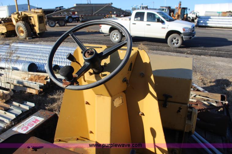 image for item L2430 Wacker RD880 double drum roller