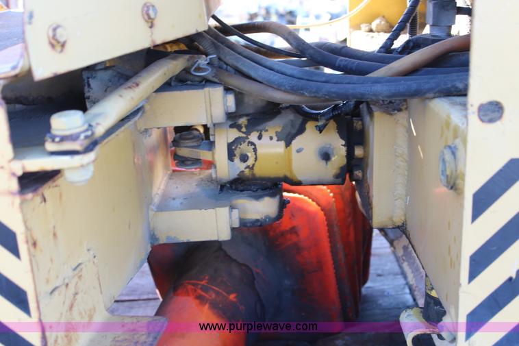 image for item L2430 Wacker RD880 double drum roller