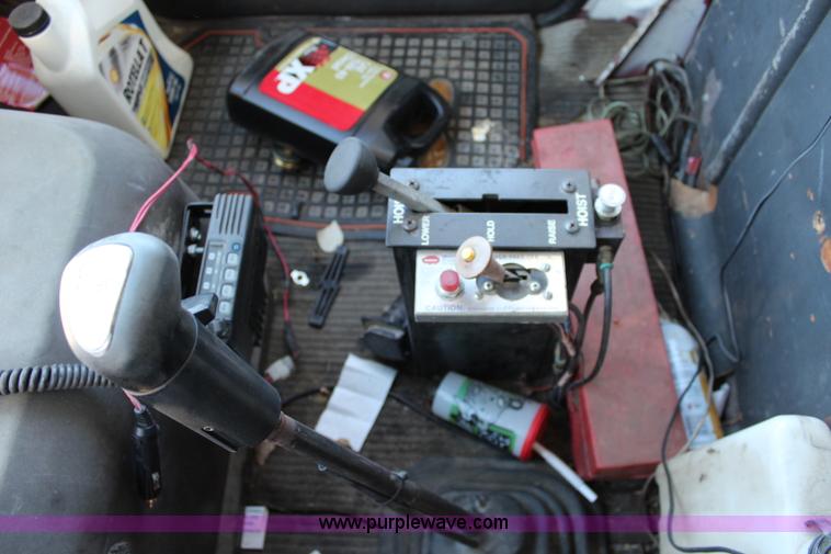 image for item L2431 1988 Ford LN9000 dump truck