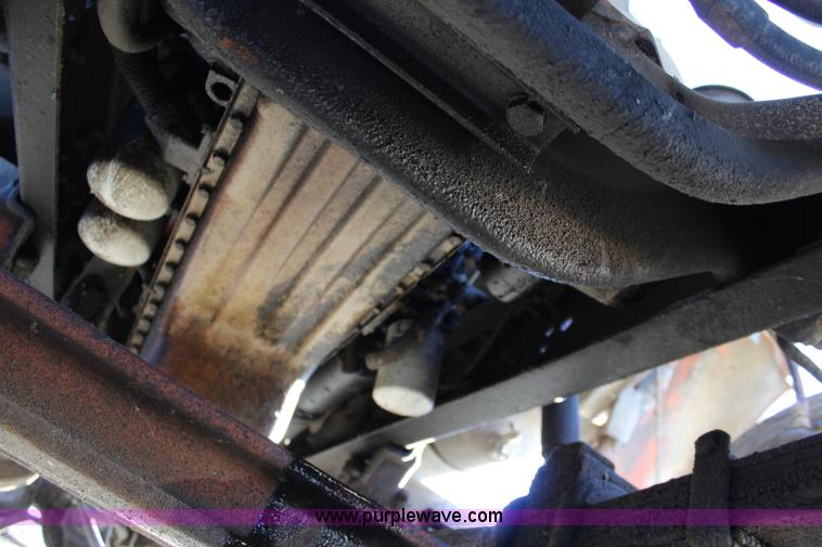 image for item L2431 1988 Ford LN9000 dump truck