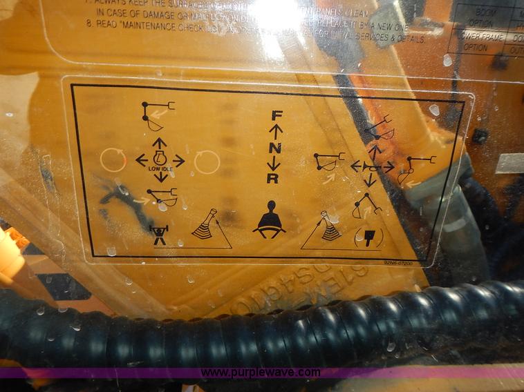 image for item L3524 2004 Hyundai Robex 200 W-7 excavator