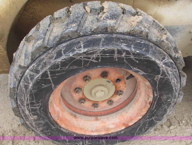 image for item L3887 1996 Bobcat 773 skid steer