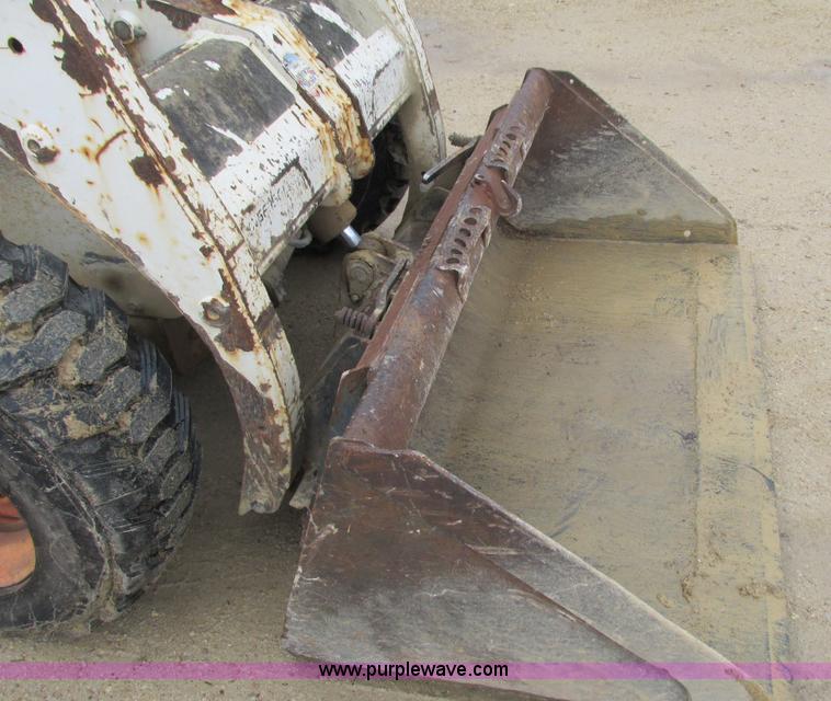 image for item L3887 1996 Bobcat 773 skid steer