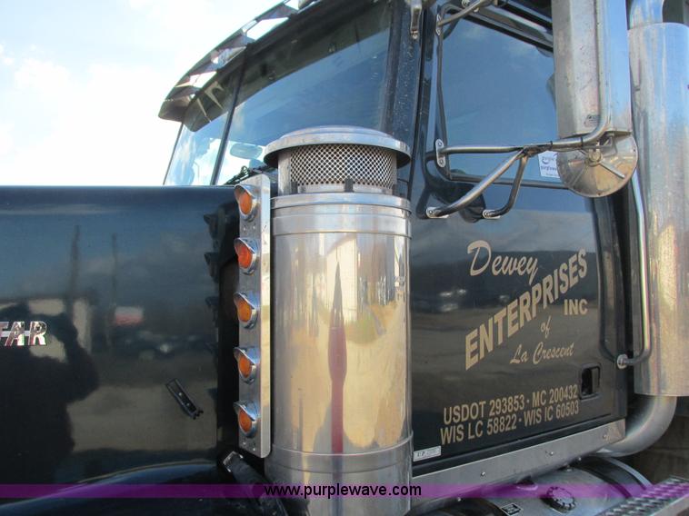 image for item L3891 2001 Western Star 496SX dump truck