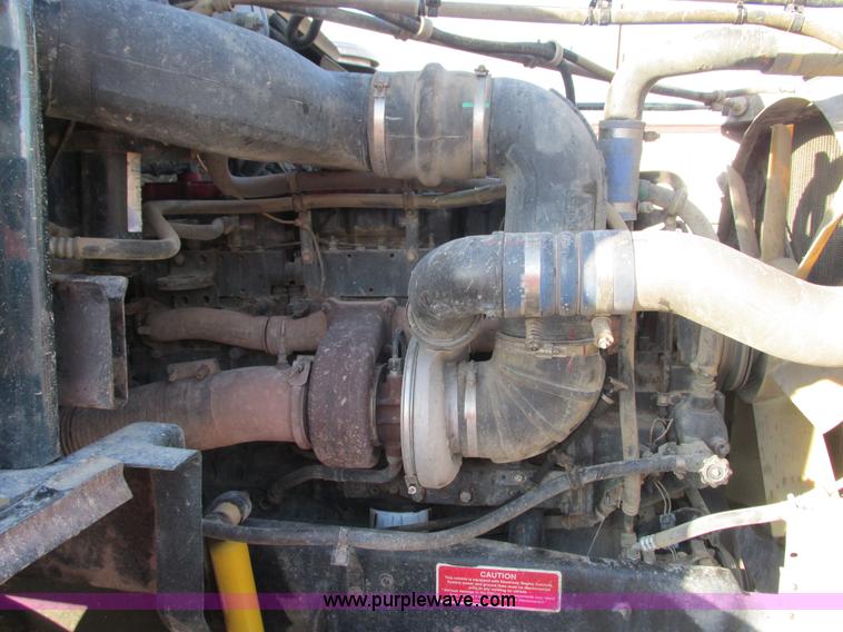 image for item L3891 2001 Western Star 496SX dump truck