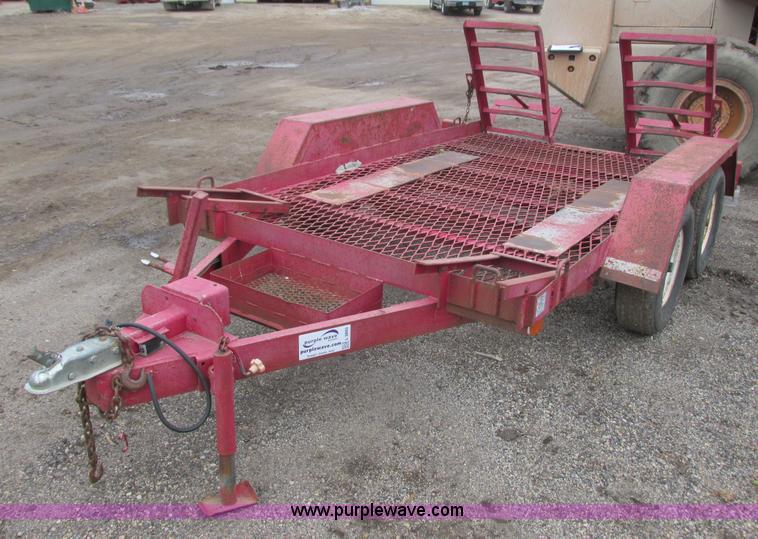 image for item L3893 1985 Haulmark equipment trailer