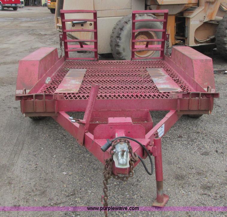 image for item L3893 1985 Haulmark equipment trailer