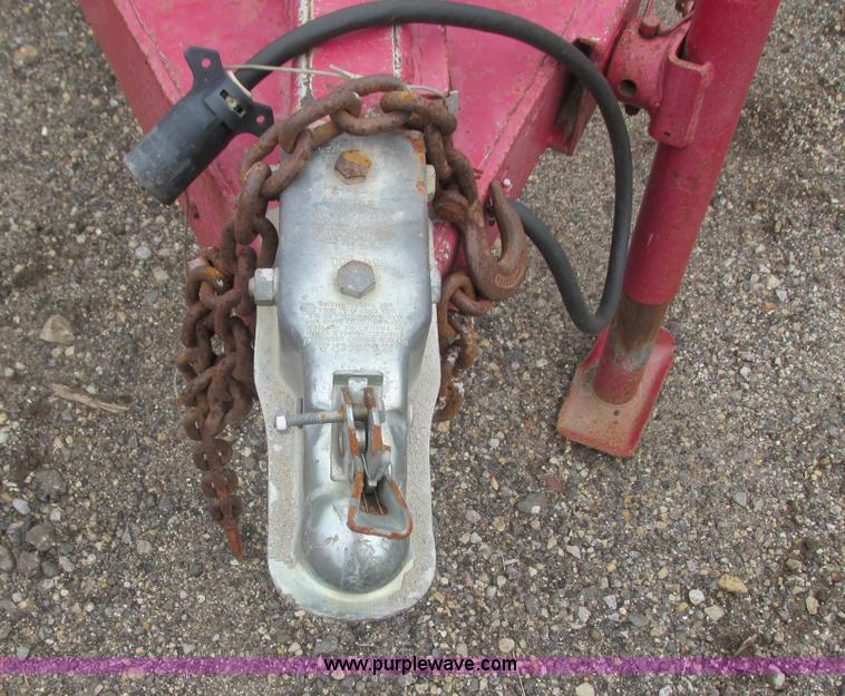 image for item L3893 1985 Haulmark equipment trailer