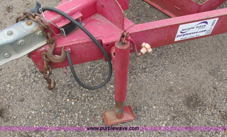 image for item L3893 1985 Haulmark equipment trailer