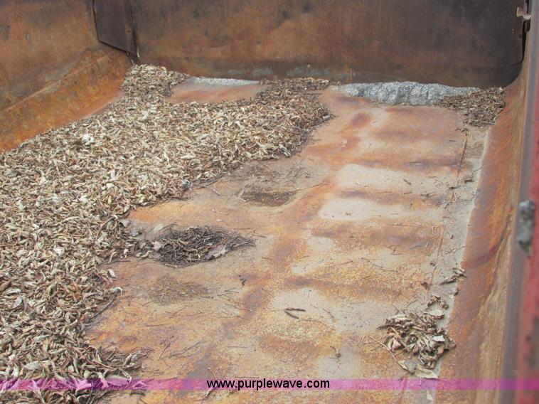 image for item L3895 1995 Ford LT8000 dump truck