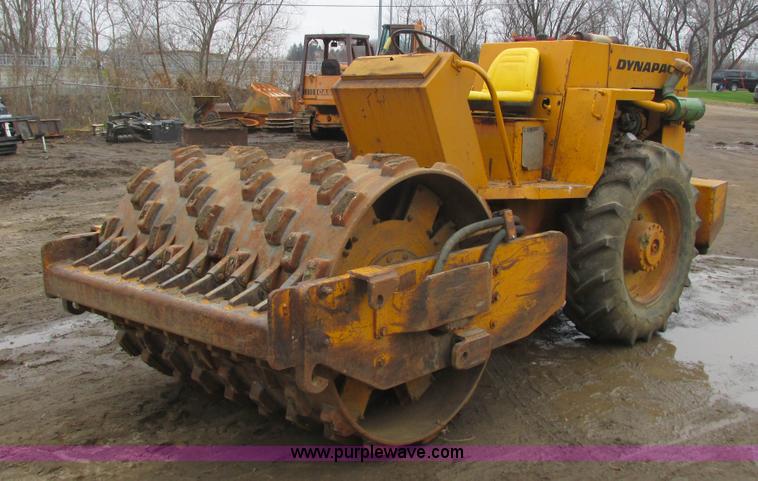 image for item L3896 Dyna-Pac CA15PD single drum padfoot compactor