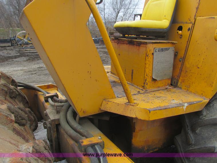 image for item L3896 Dyna-Pac CA15PD single drum padfoot compactor