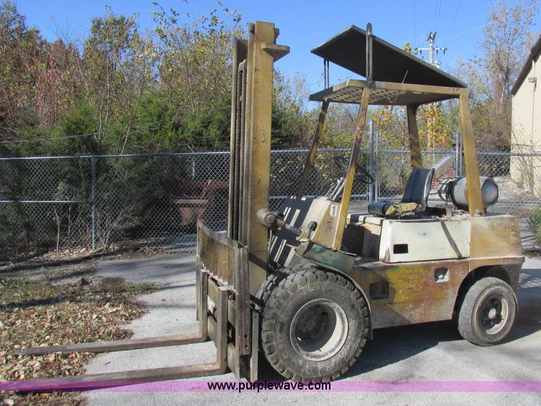 image for item L4115 Toyota 2FG35 forklift