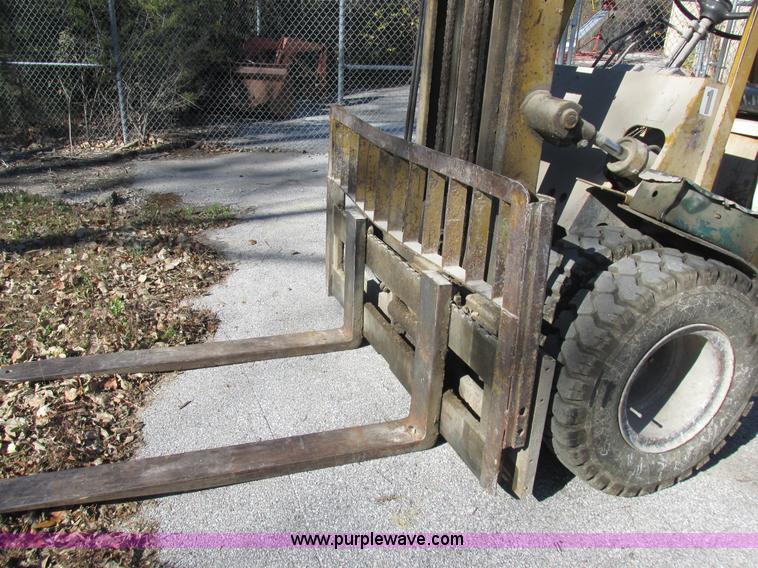 image for item L4115 Toyota 2FG35 forklift