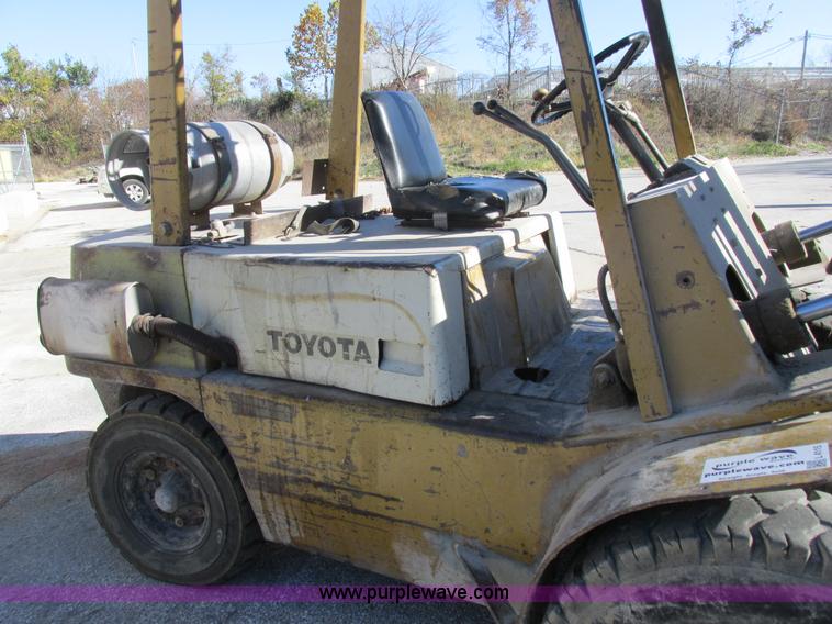 image for item L4115 Toyota 2FG35 forklift