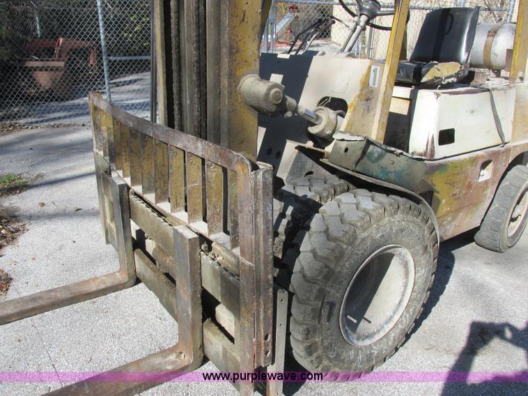 image for item L4115 Toyota 2FG35 forklift