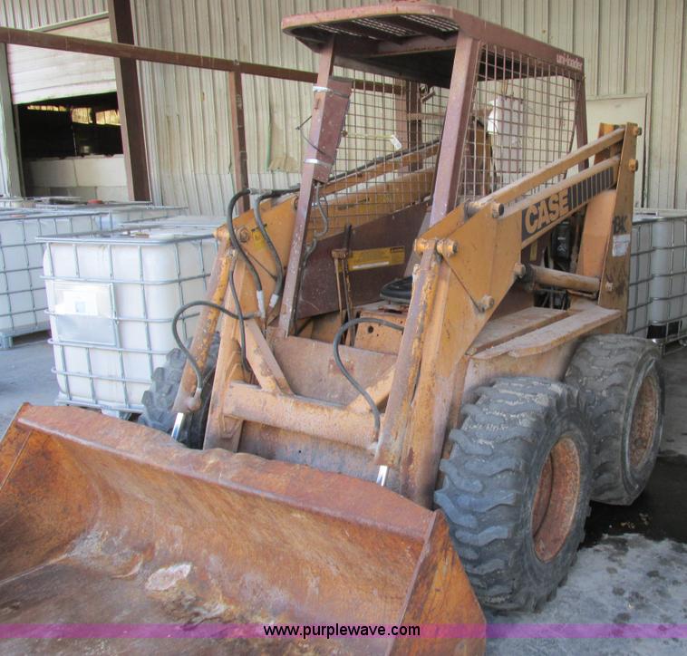 image for item L4118 1985 Case 1845B skid steer