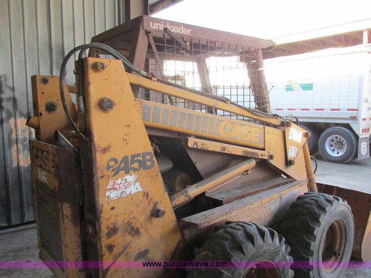 image for item L4118 1985 Case 1845B skid steer