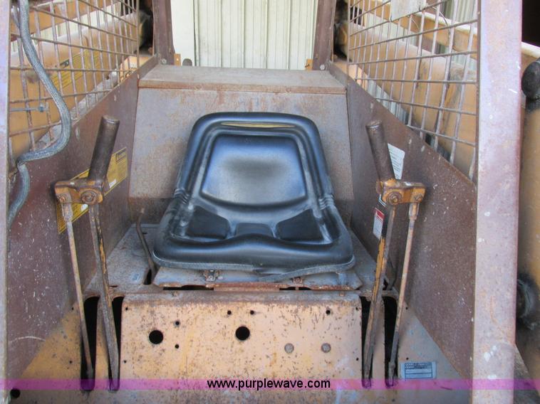image for item L4118 1985 Case 1845B skid steer