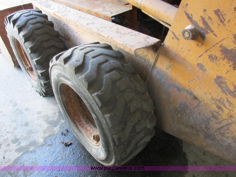 image for item L4118 1985 Case 1845B skid steer