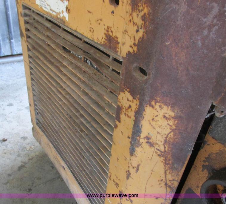 image for item L4118 1985 Case 1845B skid steer