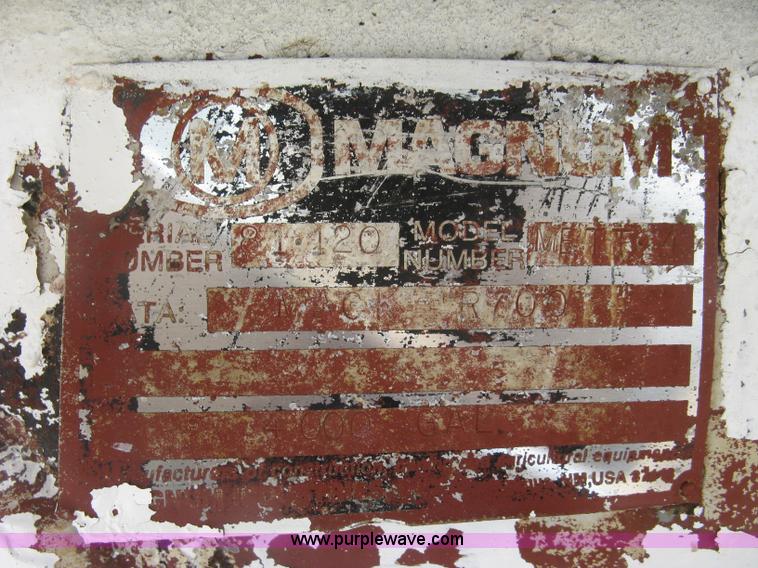 image for item L6315 1989 Freightliner FLD tank truck