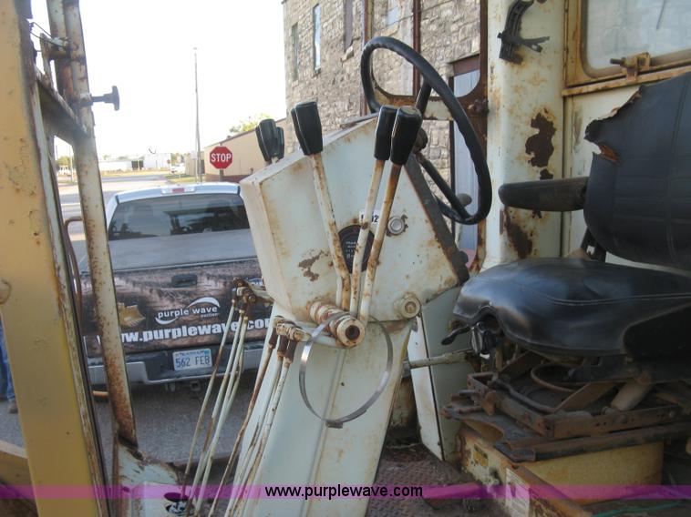 image for item L6432 Galion T600C rigid frame motor grader