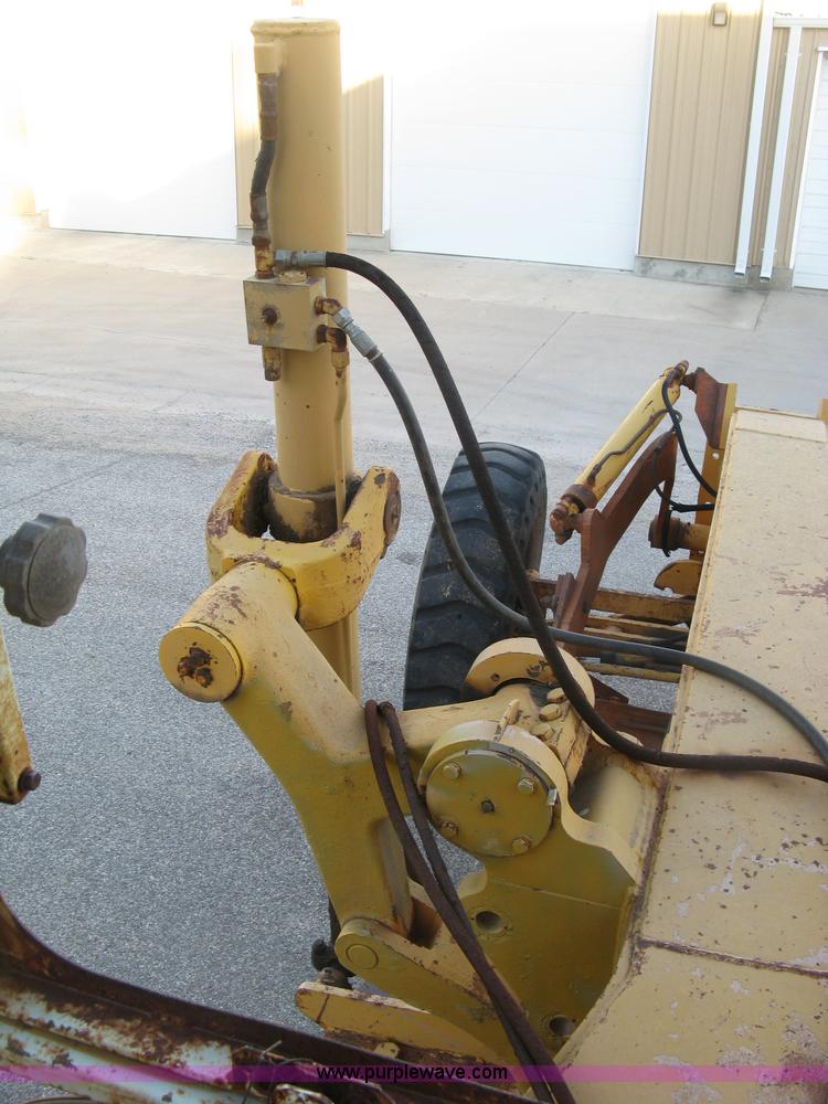 image for item L6432 Galion T600C rigid frame motor grader