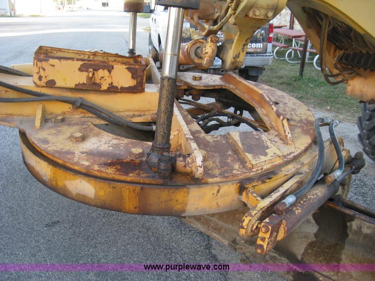 image for item L6432 Galion T600C rigid frame motor grader