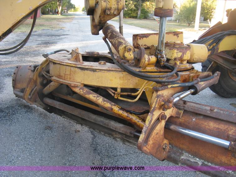 image for item L6432 Galion T600C rigid frame motor grader
