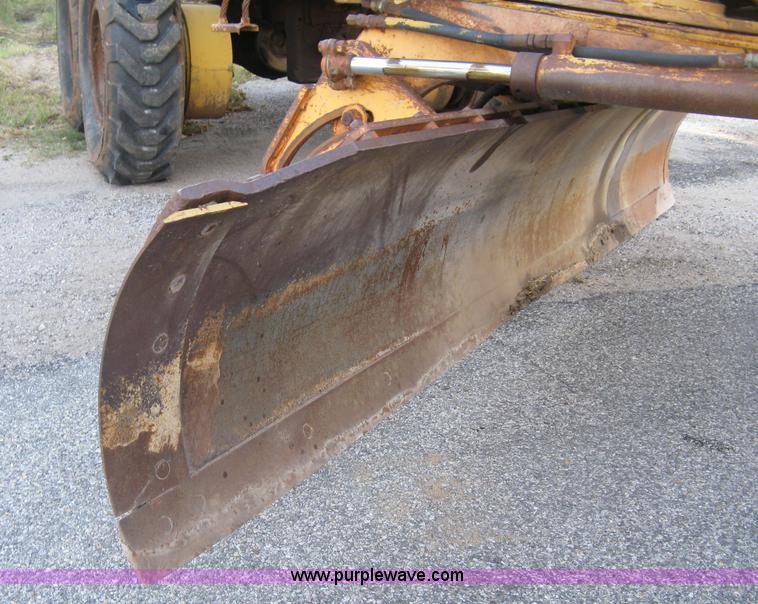 image for item L6432 Galion T600C rigid frame motor grader