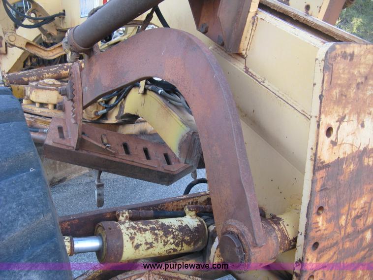 image for item L6432 Galion T600C rigid frame motor grader