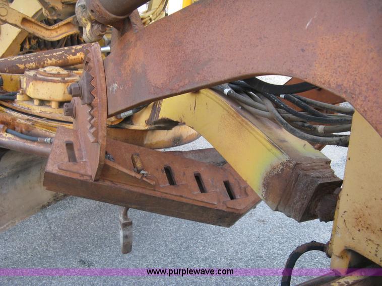 image for item L6432 Galion T600C rigid frame motor grader