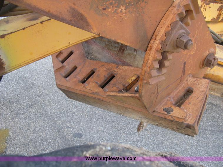image for item L6432 Galion T600C rigid frame motor grader