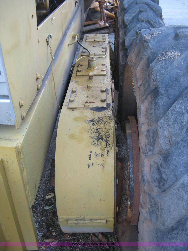 image for item L6432 Galion T600C rigid frame motor grader